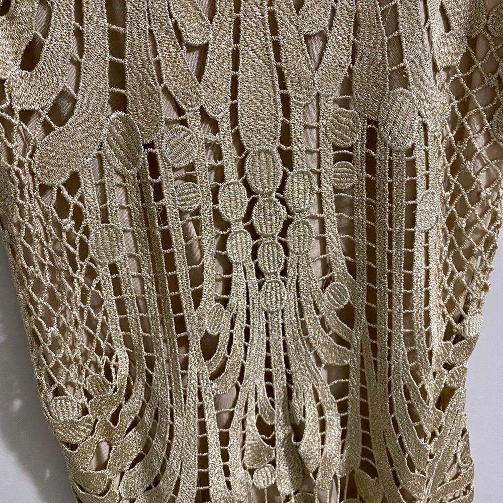 Express | Gold Tank - Picture 3 of 5